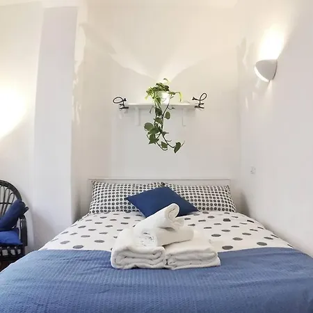 Blu Studio-2